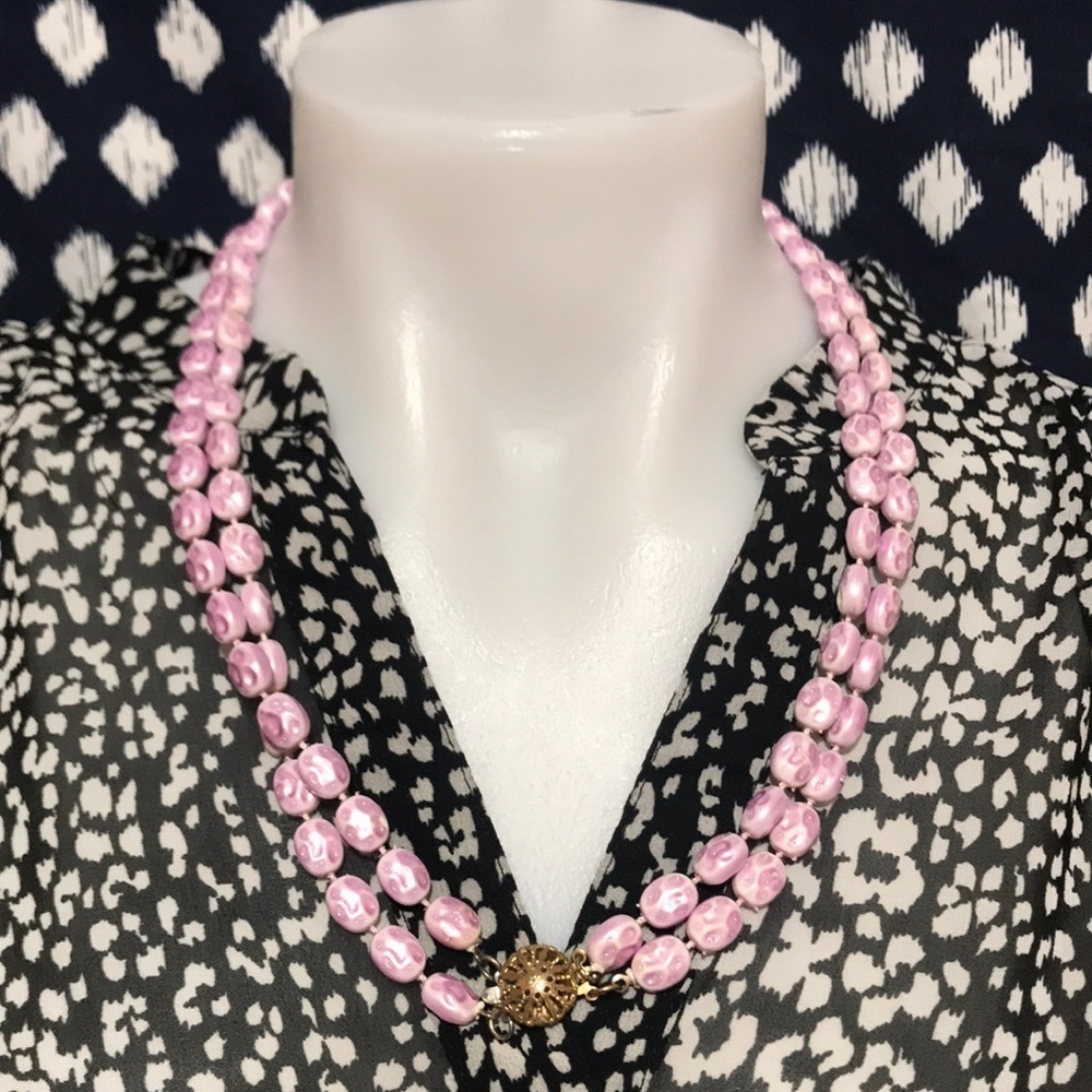 Vintage Purple Plastic Costume jewelry Necklace - Picture 5 of 6